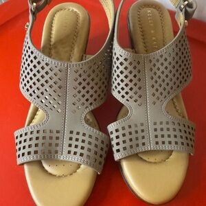 Kelly & Katie Women's Taupe Cutout Wedge Sandals 8.5